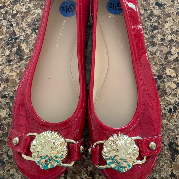 Red Anne Klein flats - Picture 4 of 4